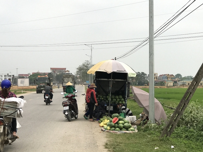 pho phuong thanh hoa ngay cuoi thuc lenh cach ly toan xa hoi