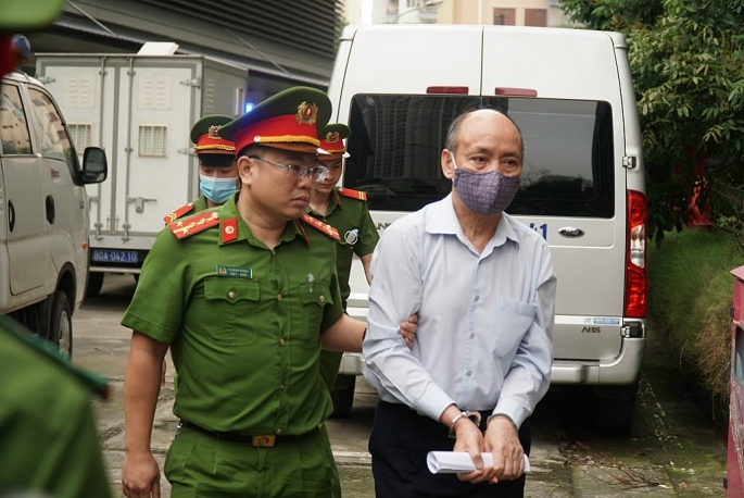 Các bị cáo trong vụ sai phạm tại Cty CP Gang thép Thái Nguyên hầu toà Các bị cáo trong vụ sai phạm tại Cty CP Gang thép Thái Nguyên hầu toà