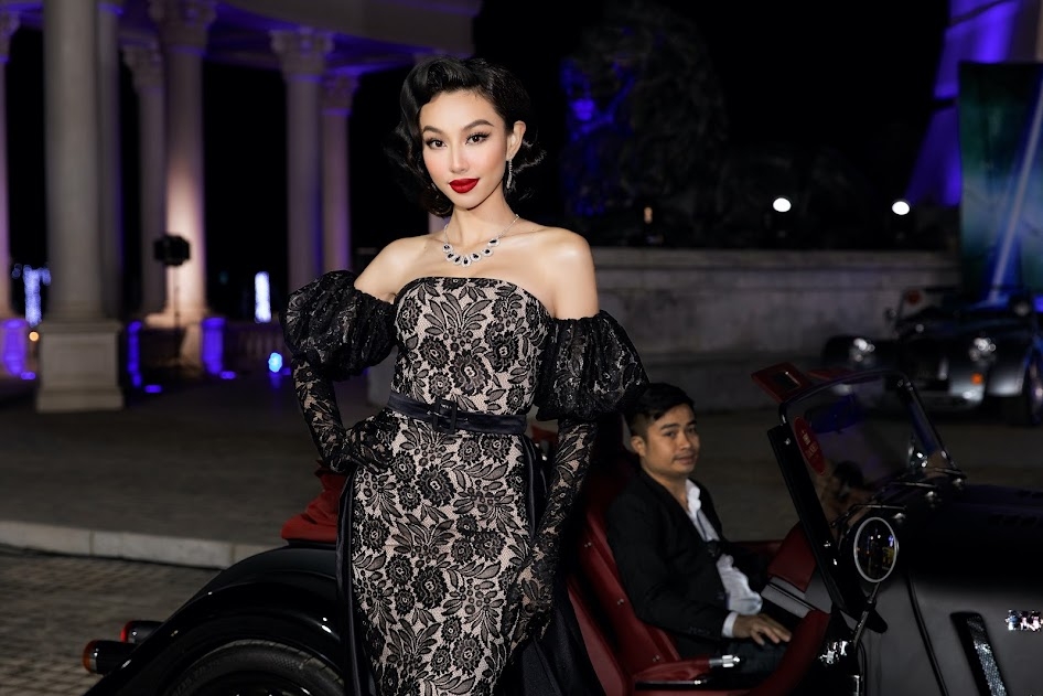 Dàn hậu đổ bộ sự kiện Vietnam Beauty Fashion Fest