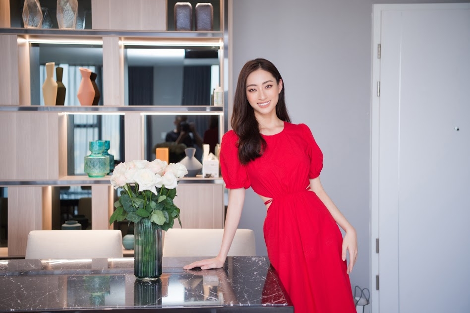 Hoa hậu Lương Thuỳ Linh tậu penthouse ở tuổi 21