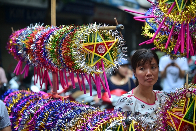 lung linh pho den lon nhat ha noi