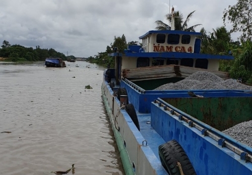 Tai nạn đường thuỷ, lực lượng chức năng cứu sống được 5 người