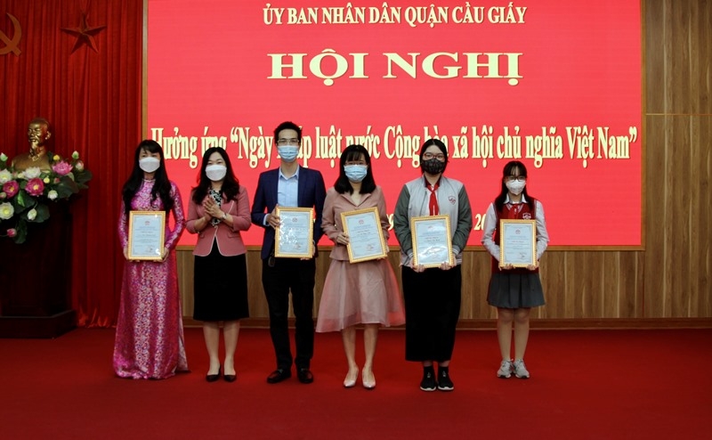 Những dấu ấn tuyên truyền phổ biến giáo dục pháp luật năm 2021 của Hà Nội