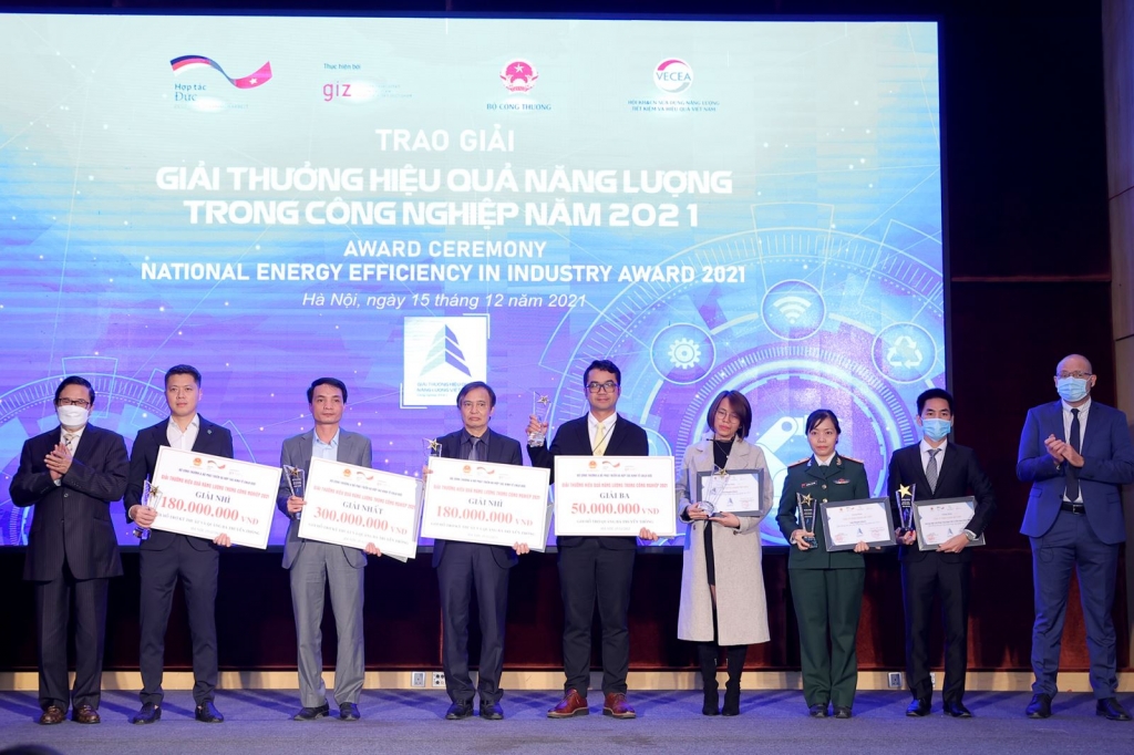 BSR đạt giải Ba giải thưởng hiệu quả năng lượng năm 2021
