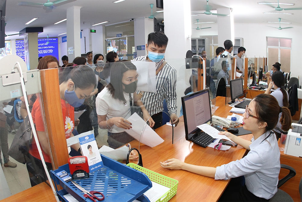 Phòng dịch Covid-19: Hà Nội tăng cường giải quyết hồ sơ trợ cấp thất nghiệp online