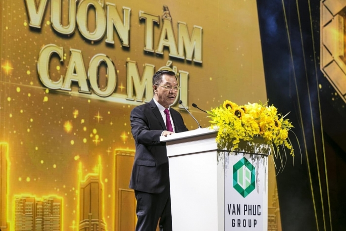 Ông Phạm Văn Đường, Chủ tịch HĐQT Van Phuc Group phát biểu khai mạc sự kiện.