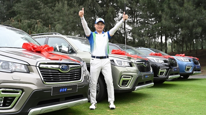 Golfer Đỗ Thành Chinh – chủ nhân giải thưởng HIO “khủng” của mùa giải Bamboo Airways Golf Tournament 2021