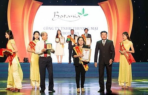 Botania vinh dự lọt Top 10 Thương hiệu nhãn hiệu tin dùng 2018