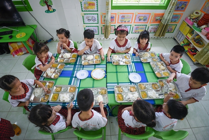 Tập đoàn TH đề xuất xây dựng Luật Dinh dưỡng học đường