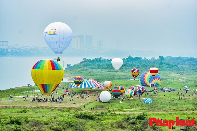 Lễ hội kinh khí cầu vừa diễn ra tại Hà Nội. Ảnh: Khánh Huy