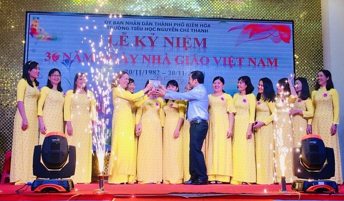 Điều gì làm nên sự đổi thay của một ngôi trường? dieu gi lam nen su doi thay cua mot ngoi truong