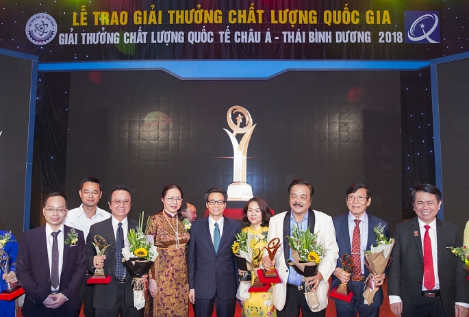 ceo tran qui thanh giai vang chat luong quoc gia khang dinh doanh nghiep san xuat kinh doanh san pham dich vu dang cap the gioi