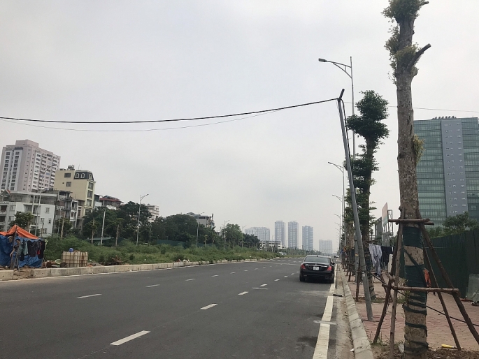 Cận cảnh đường 8 làn xe nối 3 quận nội thành Hà Nội can canh duong 8 lan xe noi 3 quan noi thanh ha noi