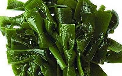 ich giap vuong ho tro dieu tri buou nhan keo tuyen giap nhu the nao