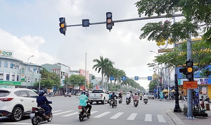 khong chap hanh hieu lenh cua den tin hieu giao thong