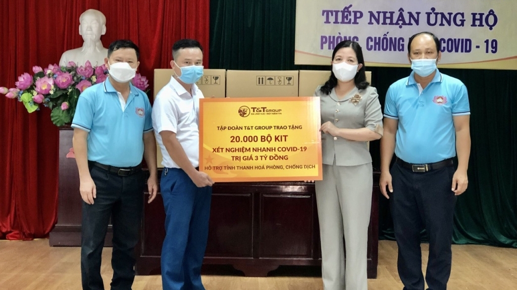 T&T Group tặng 50.000 bộ kit xét nghiệm nhanh COVID-19 trị giá 7,5 tỷ đồng cho Thanh Hoá và Kiên Giang
