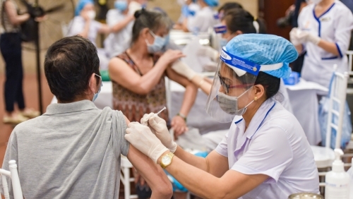 Vắc xin ngừa Covid-19: “Chìa khóa” để đẩy lùi dịch bệnh ở Hà Nội