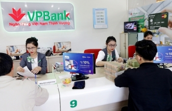 Mặt trái của ngân hàng 4.0: Khi khách hàng chưa kịp thích ứng với sự thay đổi công nghệ