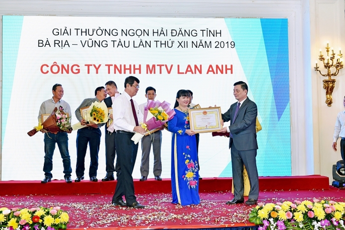 Ngày Doanh nhân Việt Nam trò chuyện cùng “bông hồng vàng” trong làng đầu tư bất động sản Nguyễn Nam Phương ngay doanh nhan viet nam tro chuyen cung bong hong vang trong lang dau tu bat dong san nguyen nam phuong