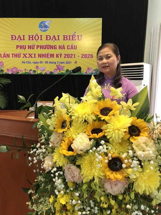 Cô Nguyễn Thị Phương, tổ hòa giải số 2, TDP Hà Trì 1 là một hòa giải viên có úy tín.