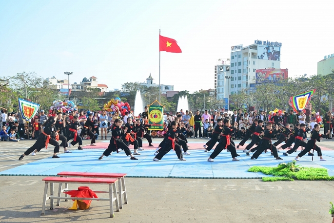 Môn phái Thiếu Lâm Hồng Gia Hà Châu có tân Chưởng môn mon phai thieu lam hong gia ha chau co tan chuong mon