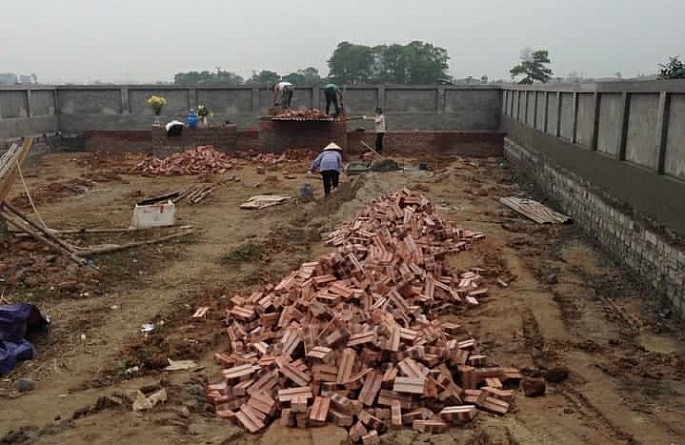 bac ninh chu nhiem htx an hon 1000m2 dat cong va ban dat trai tham quyen