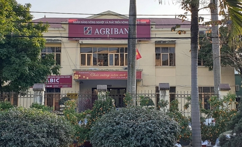 Agribank Thạch Thất gây khó khăn cho người trúng đấu giá ngay tình?