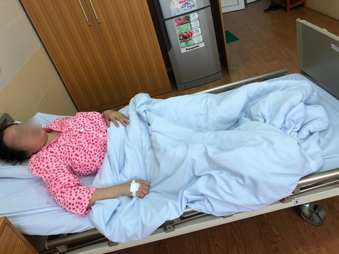 Chị Phạm Thị Thía phải nhập viện cấp cứu với nguy cơ sảy thai Chị Phạm Thị Thía phải nhập viện cấp cứu với nguy cơ sảy thai