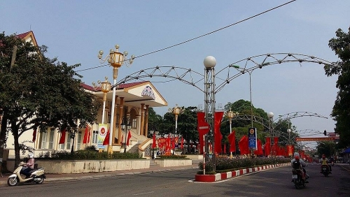 Thành lập thành phố Phúc Yên