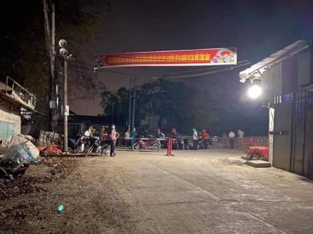 Vĩnh Phúc lập 4 chốt kiểm soát dịch Covid-19 tại thôn Báo Văn 1, xã Đồng Văn