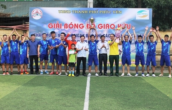 Thành phố Phúc Yên tổ chức thành công giải bóng đá chào mừng ngày Báo chí Cách mạng Việt Nam