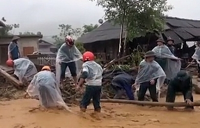 Yên Bái: Nỗ lực cứu hộ, cứu nạn người mất tích và bị thương trong mưa lũ