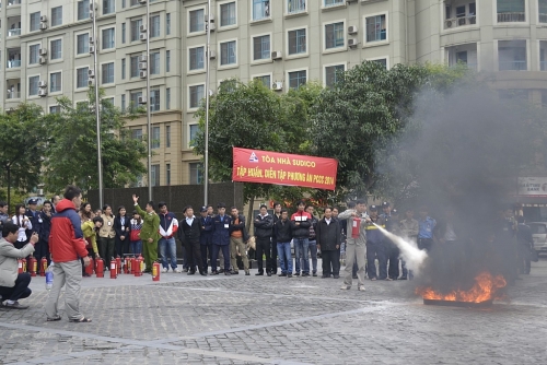 Quận Nam Từ Liêm kiểm tra điều kiện an toàn phòng cháy chữa cháy tại nhà cao tầng