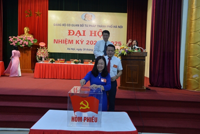 ra mat ban chap hanh dang bo co quan so tu phap ha noi nhiem ky 2020 2025