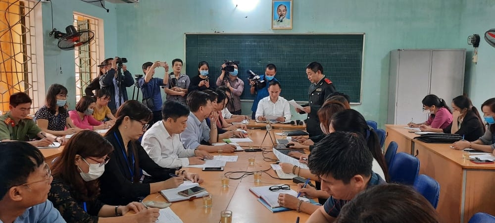 Về thông tin cô giáo bị “trù dập” tại trường tiểu học Sài Sơn B, huyện Quốc Oai: Hãy tôn trọng môi trường sư phạm