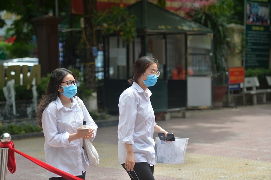 Chưa điều chỉnh thời gian kết thúc năm học và thi tốt nghiệp THPT năm 2021