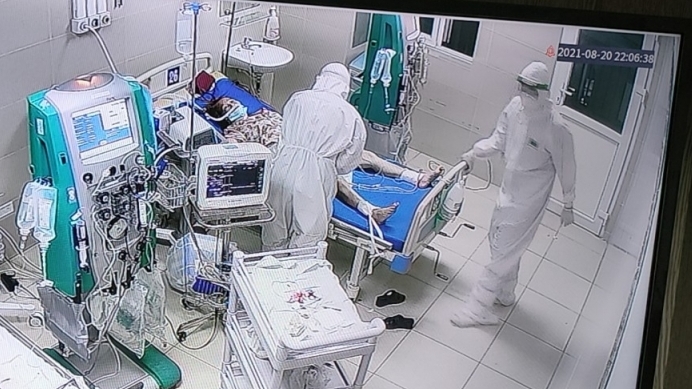 Hà Nội có 260 bệnh nhân Covid-19 tử vong, còn 450 ca nặng, nguy kịch