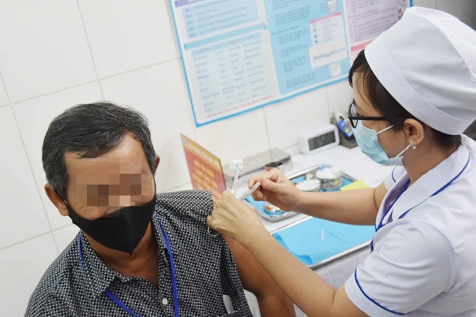 Thử nghiệm lâm sàng giai đoạn 2 vắc-xin Nanocovax