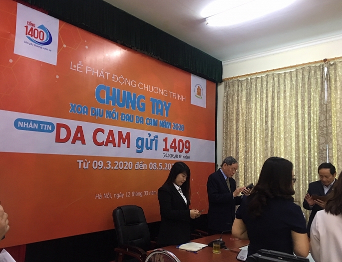 phat dong nhan tin ung ho nan nhan chat doc da camdioxin nam 2020
