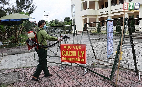 phat hien benh nhan thu 33 tren chuyen bay tu nga ve ngay 13 5 nhiem covid 19