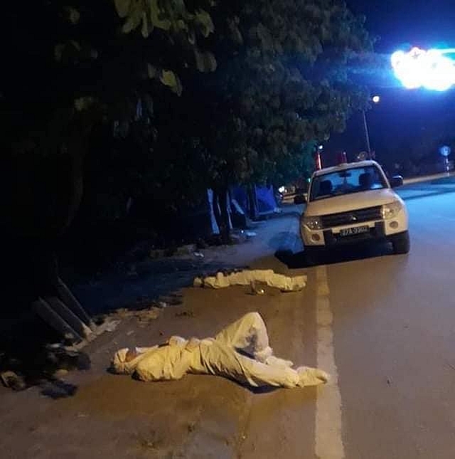 Sự hi sinh thầm lặng của những “chiến sỹ áo trắng” Sự hi sinh thầm lặng của những “chiến sỹ áo trắng”