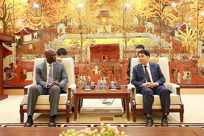 giam doc ngan hang the gioi tai viet nam an tuong voi thanh cong cua ha noi trong viec khong che covid 19