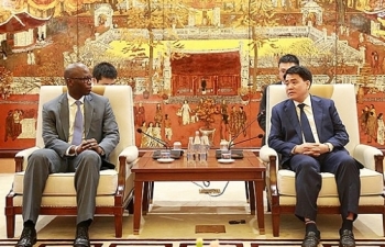 Giám đốc Ngân hàng Thế giới tại Việt Nam ấn tượng với thành công của Hà Nội trong việc khống chế Covid-19