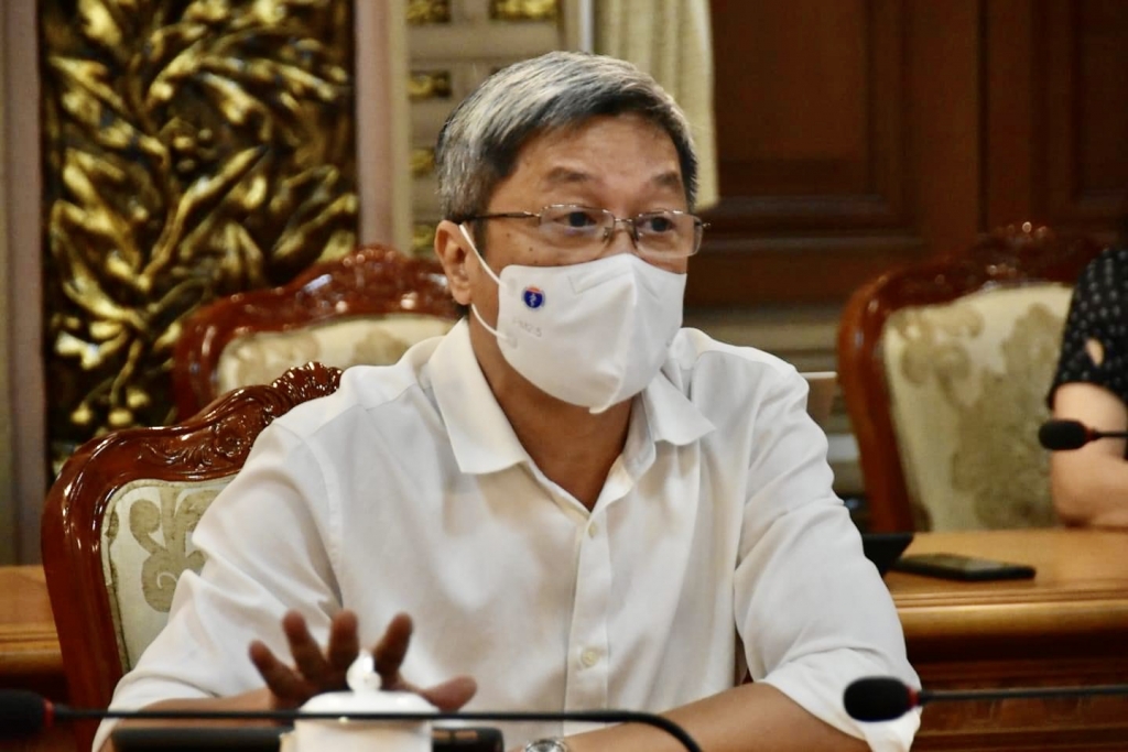 Thứ trưởng Bộ Y tế Nguyễn Trường Sơn gửi thư ngỏ kêu gọi đồng nghiệp tham gia chống dịch