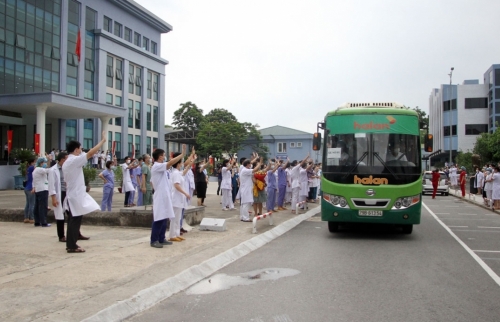 Đã có hơn 1.300 lượt người đăng ký tham gia hỗ trợ y tế cho TP HCM