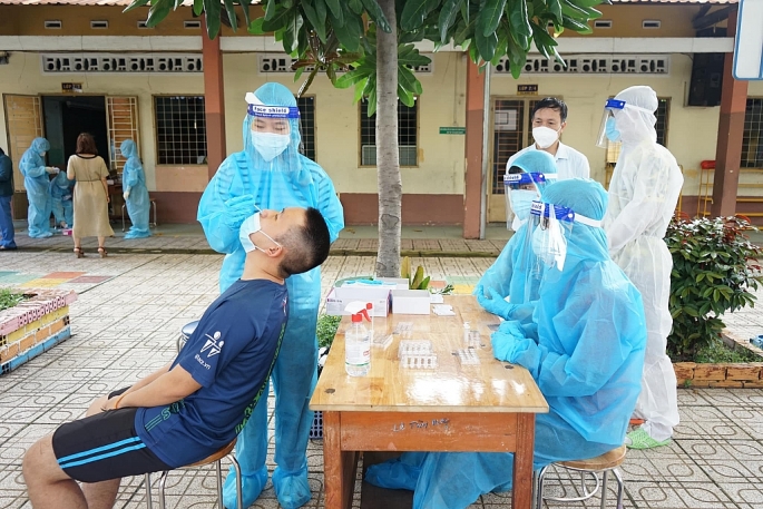 Hà Nội tiếp tục ghi nhận 12 ca nhiễm Covid-19 tại cộng đồng