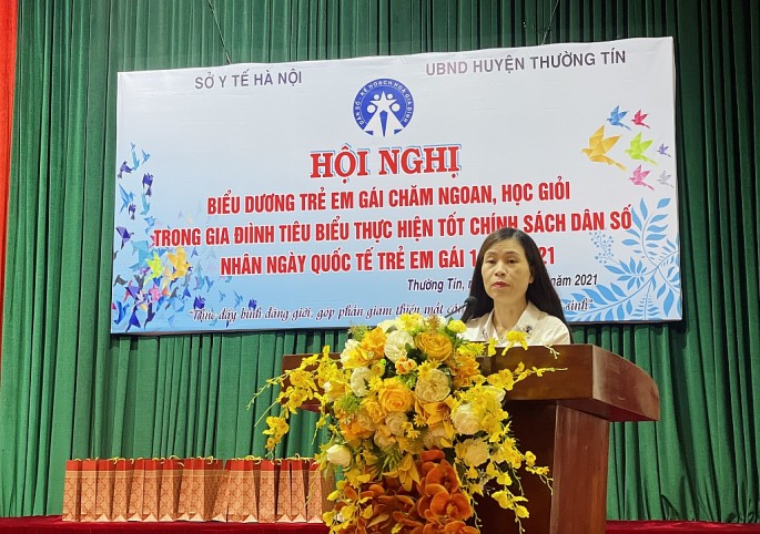 Hà Nội: Hàng trăm trẻ em gái chăm ngoan, học giỏi được biểu dương