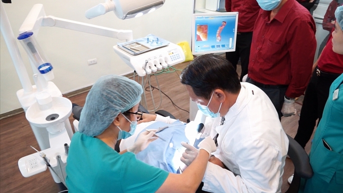 nhung bien chung co the gap phai khi boc rang su