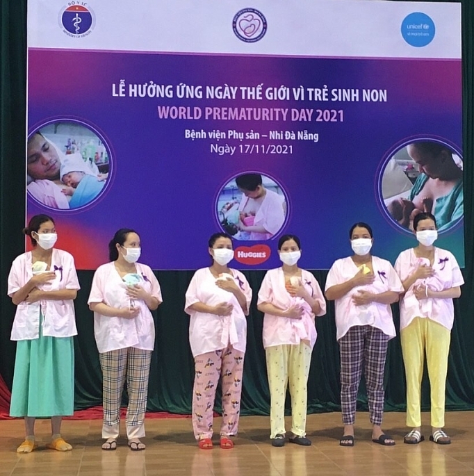 Mỗi năm Việt Nam có khoảng trên 103 nghìn trẻ sinh non