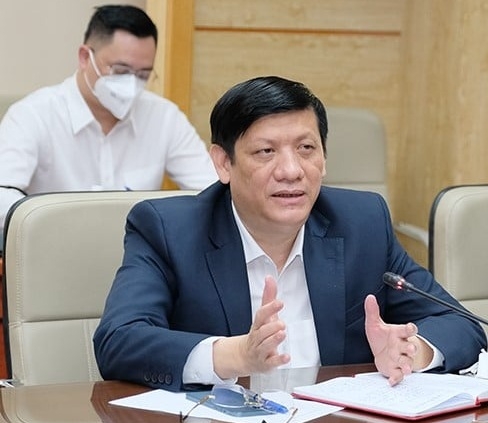 Bộ trưởng Bộ Y tế  Nguyễn Thanh Long: Việt Nam không tự động gia hạn vắc-xin